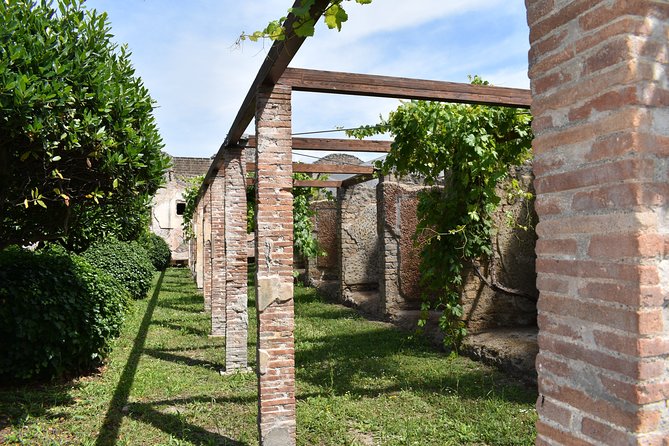 Pompeii Skip-the-line Tour with Archaeologist Guide - Comfort Tips That Make a Big Difference