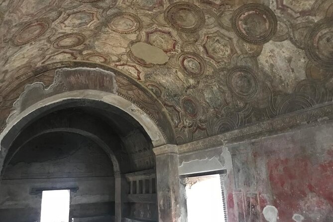 Pompeii Small Group Guided Tour with Skip-the-line Admission - Price and Value for $82.91—What’s Included and What to Double-Check