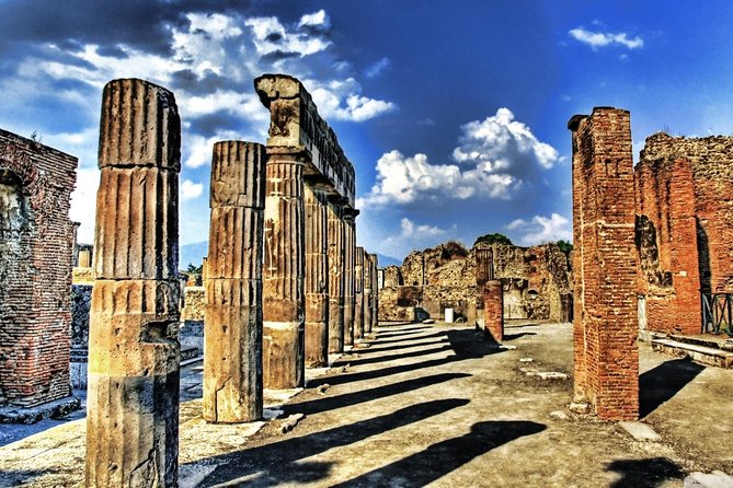 Pompeii Small Group Tour - Tickets Included - Who this tour suits best (and who should look elsewhere)