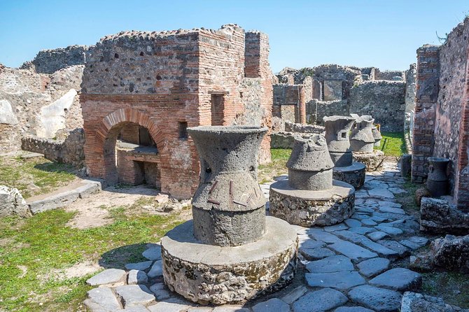 Pompeii Small Group Tour - Tickets Included - Weather and comfort: plan for Pompeii’s practical reality