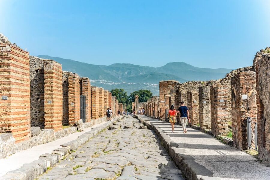 Pompeii: Small Group Tour with an Archaeologist - Plaster Casts and the Moment the Story Turns Real