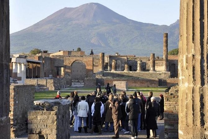 Pompeii Small Group Tour with an Archaeologist - Is $35.67 a good deal? Here’s what you’re really paying for