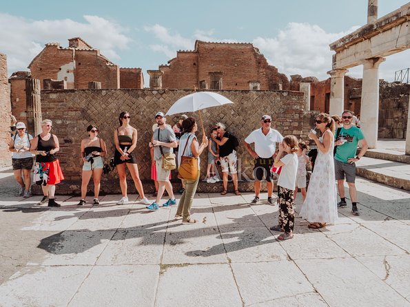 Pompeii: Small Group Tour with an Archaeologist - 2 Hours or 3 Hours: Choose Your Pompeii Pace
