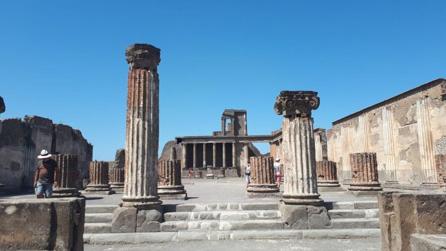 Pompeii Sunset tour for small group - Hidden Corners Through Houses and Baths: House of the Faun, Terme Stabiane, Lupanare
