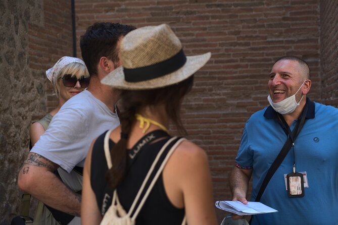 Pompeii Tour & Lunch with Wine Tasting Experience - The “Trecase and Vesuvius” lunch moment: wine tasting without feeling rushed