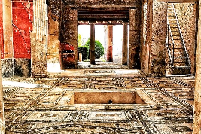 Pompeii tour with LOCAL GUIDE and SKIP THE LINE entrance - Stabian Baths: Roman bathing, heat, and the oldest complex in the city