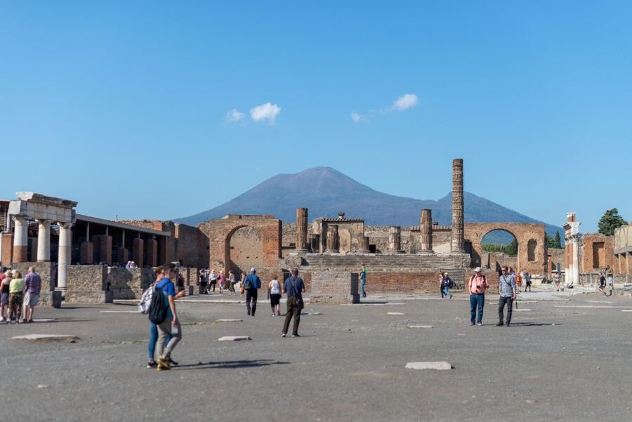 Pompeii & Virtual Museum Private 2-in-1 Kid's Tour - How to time it: first Sunday free entry, but not guaranteed