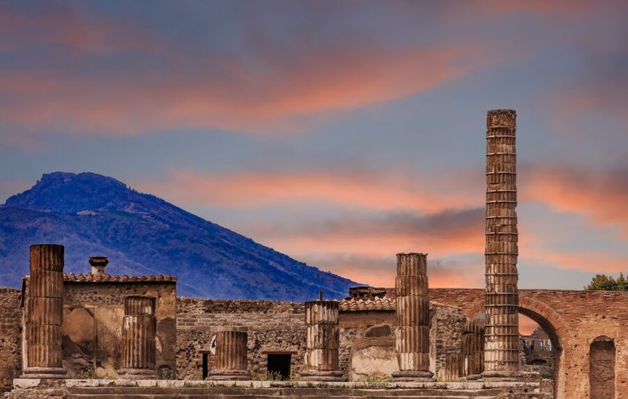 Pompeii: Virtual Museum ticket - Getting oriented at the IBT Center meeting point