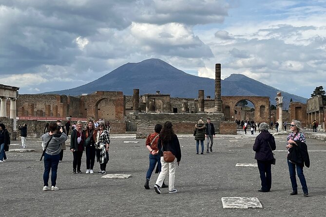 Pompeii walking tour (2hrs) - Who should book this Pompeii walk (and who might skip it)