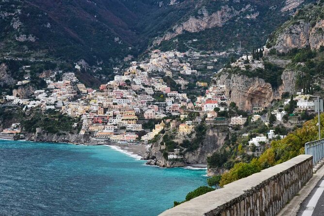 Positano, Sorrento and Pompei Tour from Naples - Sorrento in an hour: lemons, music boxes, and sea-air wandering