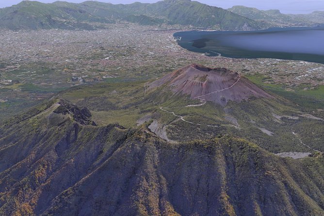 Private Day Tour to Vesuvius, Herculaneum & Pompeii with Pick Up - Vesuvius crater hike: your best payoff is weather plus shoes