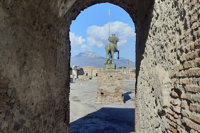 Semi - Private Tour of Pompeii with an Archaeologist - Crowds, Sun, and Walking: How to Prepare for the Real Pompeii Day
