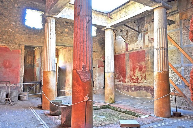 Skip-the-line Exclusive Private Full-Day Complete Ancient Pompeii Guided Tour - Stop 3: Foro de Pompeya—15 minutes that should change how you see the city