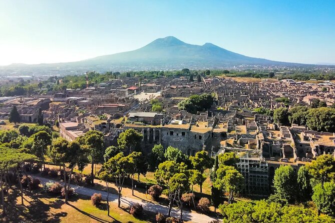 Stories of Pompeii: Small Group tour with archeology expert guide - What’s included (and why it adds real value)