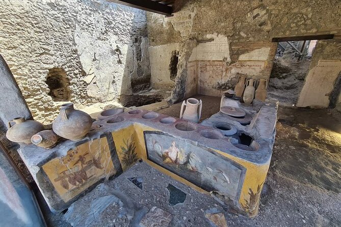 The charm of Pompeii and Herculaneum.Private Tour with Official Guide - Parco Acheologico di Ercolano (Herculaneum): Villas and a Different Feeling