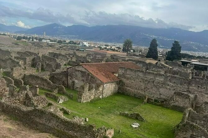 Tramvia Napoli Daily Trip to Pompeii Ruins - Walking Time vs. Transit Time: The Real Schedule You’ll Feel