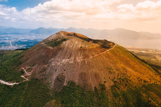 Vesuvius tour entrance to the crater and return bus - Key highlights worth knowing before you go