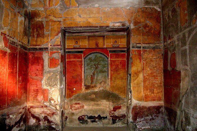 Villa Oplontis & Stabiae: discover the Hidden Treasures with your Archaeologist - Oplontis and Stabiae: Why This Paired-Villa Route Works